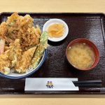 桜海⽼天丼（店内飲食の場合、みそ汁付き）