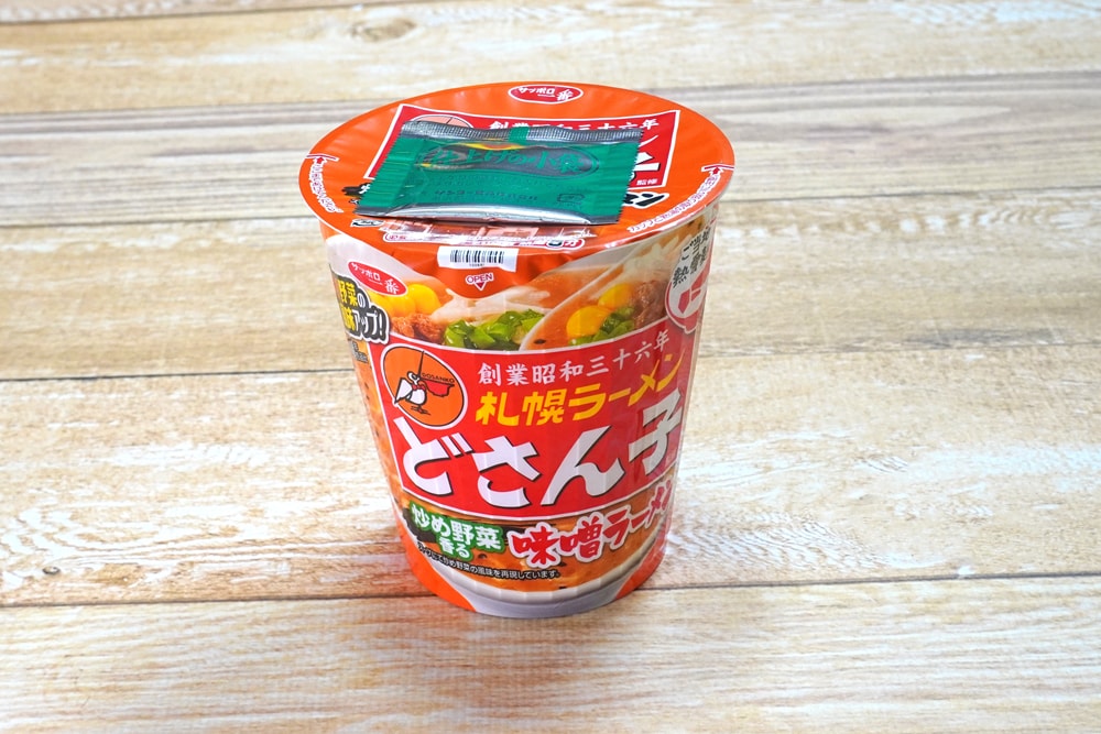サッポロ一番 ご当地熱愛麺 札幌ラーメン どさん子監修 味噌ラーメン