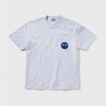 スイコック×ギミーファイブ「PEACE POCKET S/S TEE」￥13,200／グレー