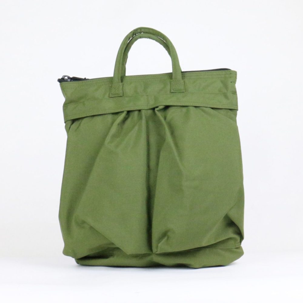 HELMET BAG Sのカーキカラー
