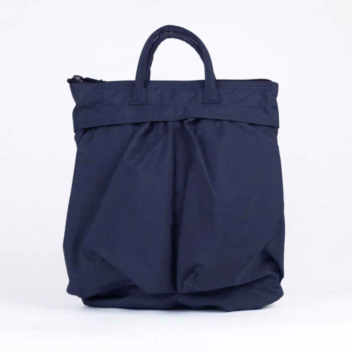 HELMET BAG Sのネイビーカラー
