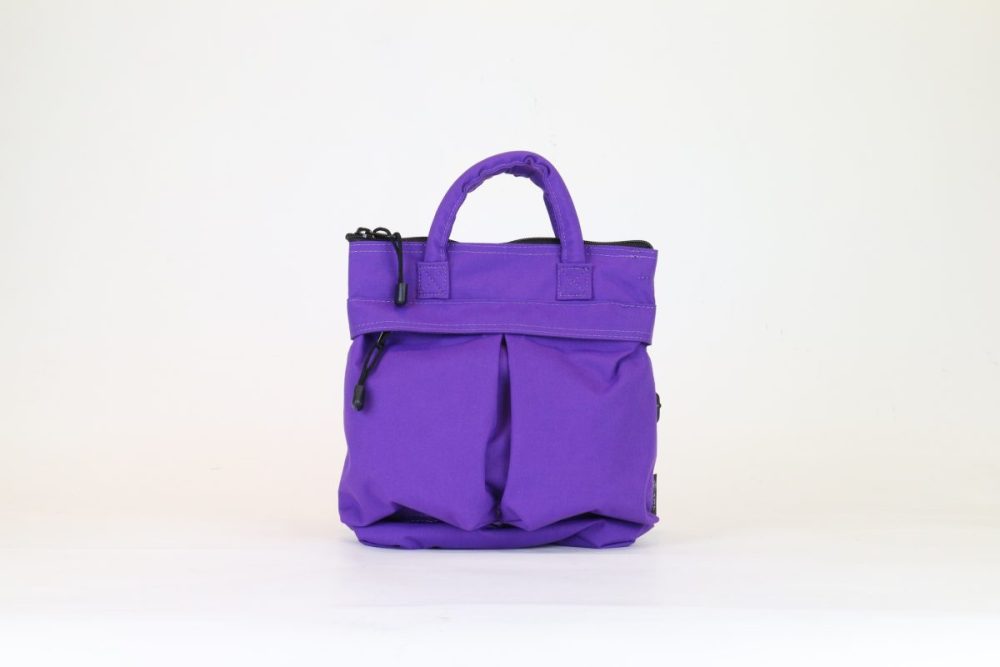 HELMET BAG SSのパープルカラー