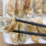 焼いているときから香るパンチ力のある黒コショウがたっぷり！