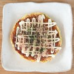 マヨネーズ、あおさ、カツオなどトッピングも自由にお好みで！