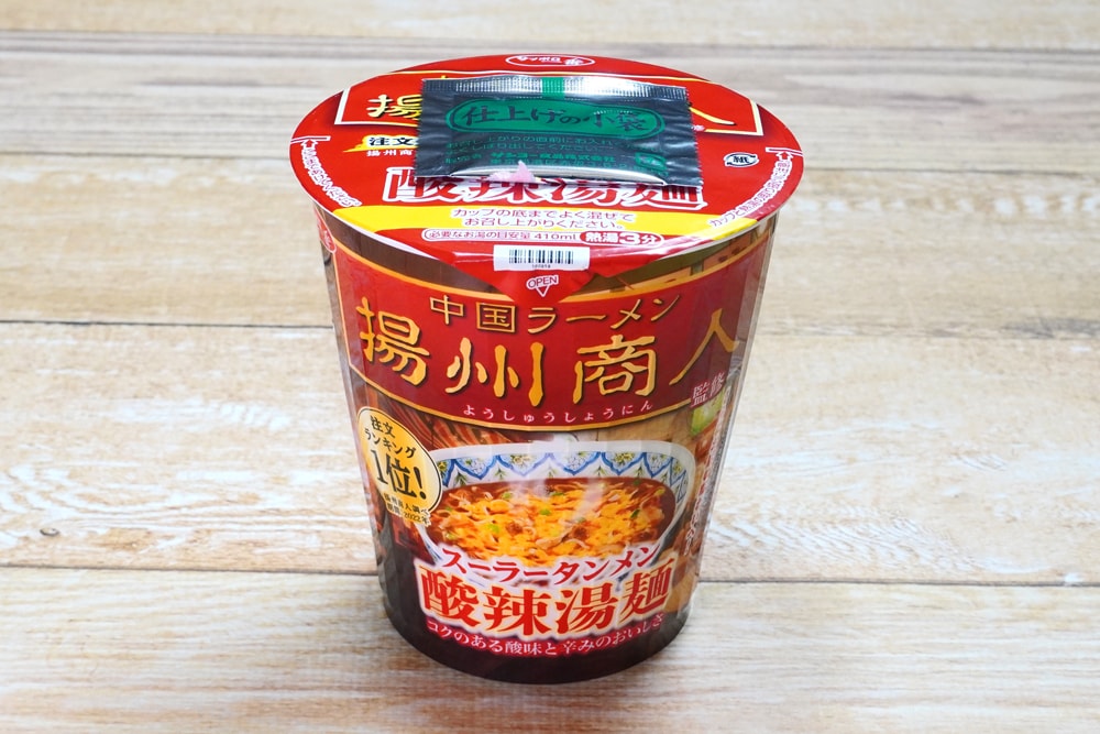 サンヨー食品
サッポロ一番 中国ラーメン揚州商人監修 スーラータンメン
