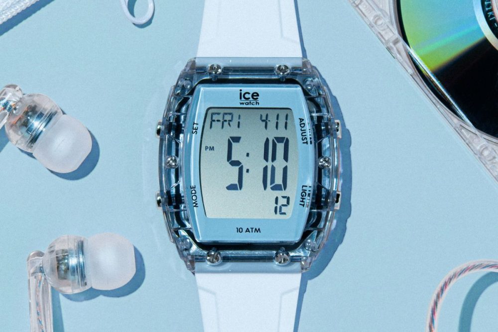 「夏に欲しくなるU1万円の腕時計」アイスウォッチがY2K気分全開のデジタルウォッチをローンチ