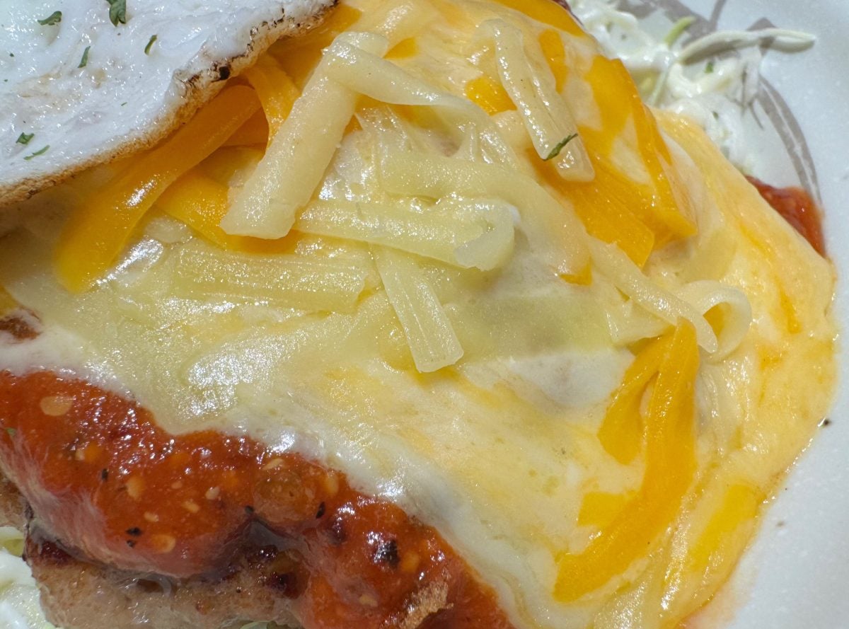 とろ～りとろけるチーズもたっぷりとかかっていて美味しそう！
