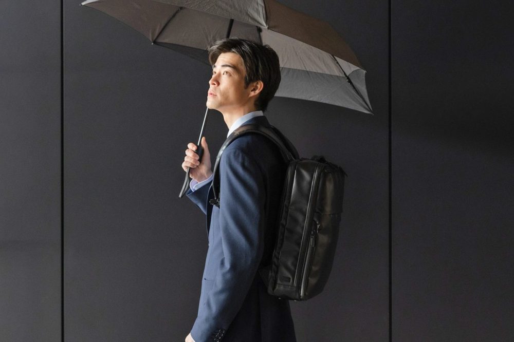 【梅雨対策どうしてる？】エースで見つけた雨に強いビジネスリュック３選！