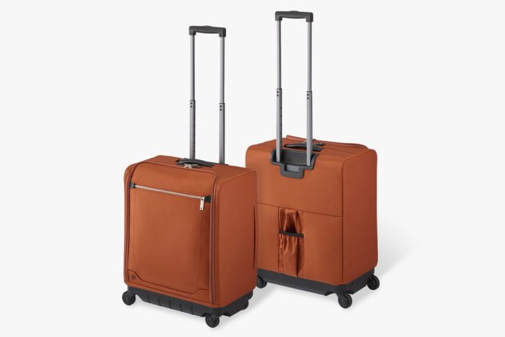 「機内持ち込みサイズ容量最大級」プロテカのソフトキャリーバッグ“マックスパス”の新色は鮮やかなオレンジ