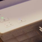 簡単に針を上げ下げできるアームリフターや、レコードの再生が終了するとターンテーブルの回転が自動で停止するオートストップ機能付き