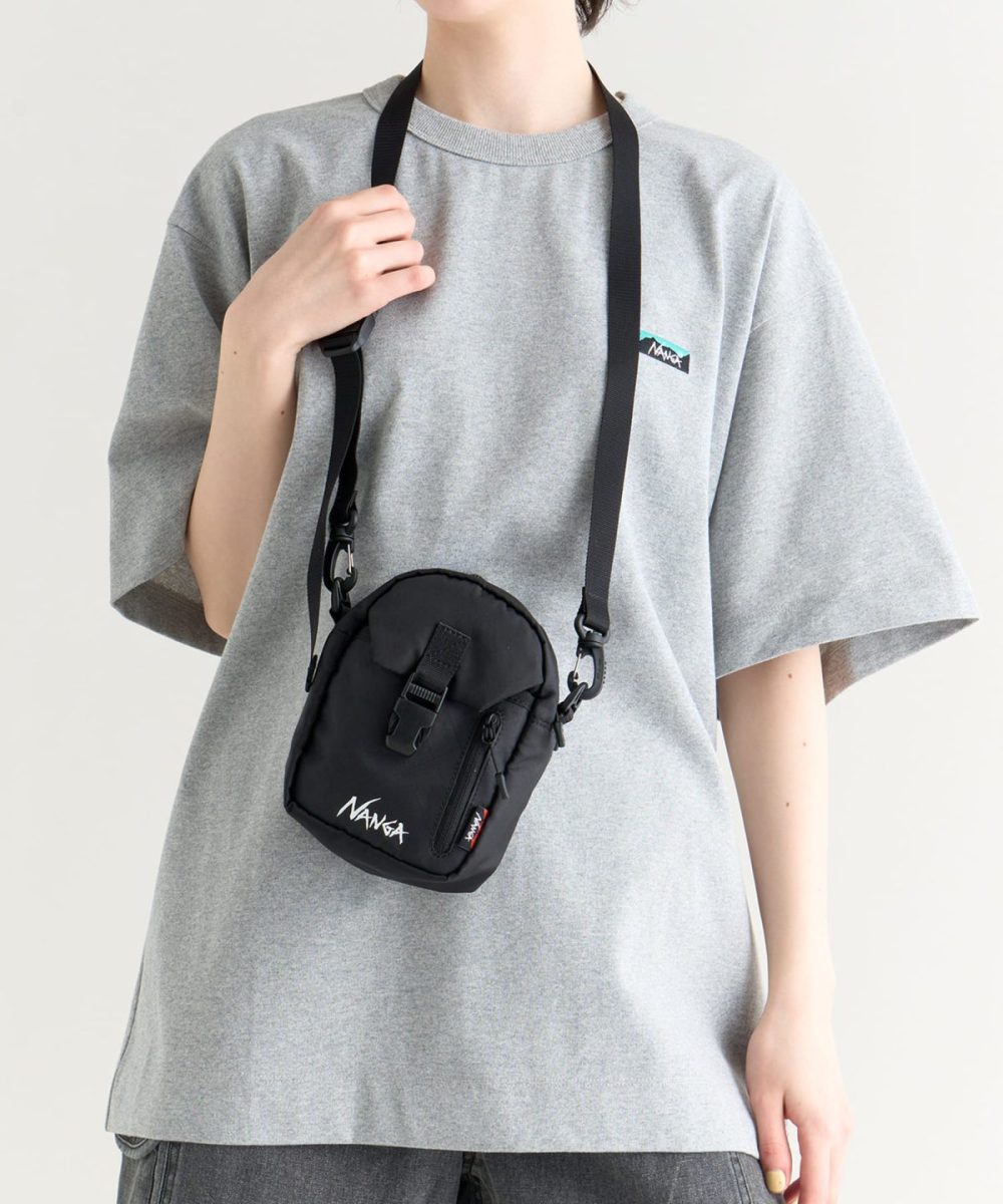 ECOPAK UR SHOULDER POUCH　W12×H17×D7cm ¥8,580
