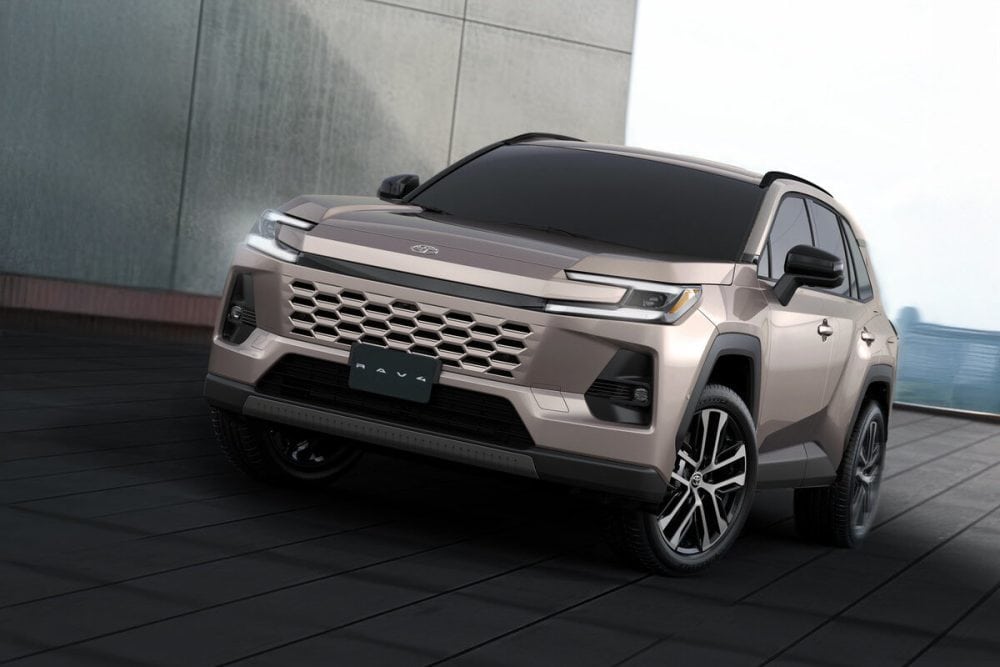 パワートレーンはPHEV（プラグインハイブリッド）とHEV（ハイブリッド）をラインナップ