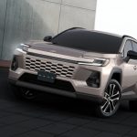 パワートレーンはPHEV（プラグインハイブリッド）とHEV（ハイブリッド）をラインナップ