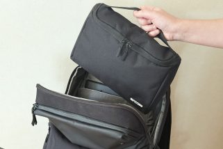 「一部では完売…話題の付録を試してみた」インケースの“ガバッと開くスタンド式万能ケース”はこんなに使い勝手がよかった【MonoMax6月号付録】