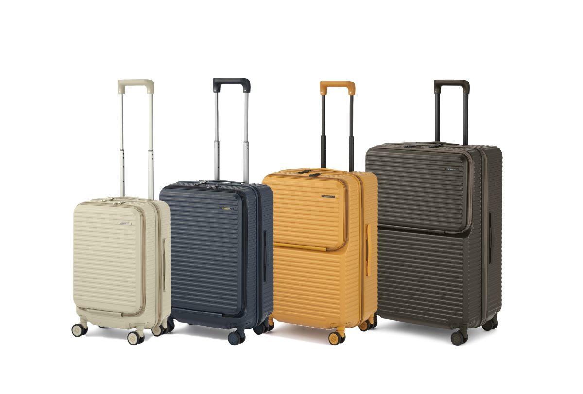 エッジリンク「クルーズボックス」￥23,980～30,580／5色展開（ブラック、ネイビー、チョコレート、オレンジ、アイボリー）