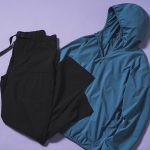 雨に強く様々なシーンで活躍するユニクロのウェア
