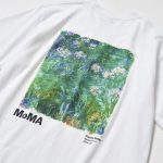 白のバックプリントにはクロード・モネによる名作「睡蓮（アガパンサス）」