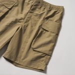 ワイドなシルエット