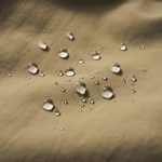 はっ水加工も施されており、雨や水に強いのも特徴