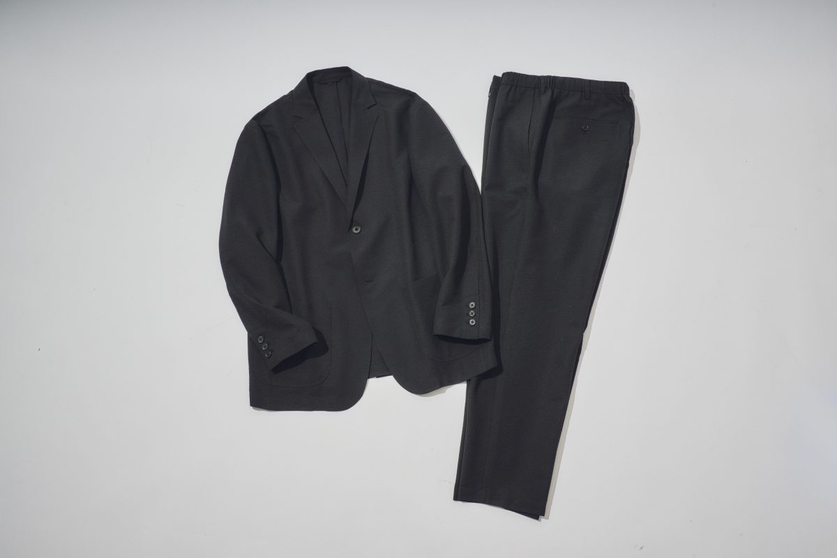 紳士　風を通す　ストレッチサッカージャケット ￥7,990
紳士　風を通すストレッチサッカーノータックパンツ ￥4,990
