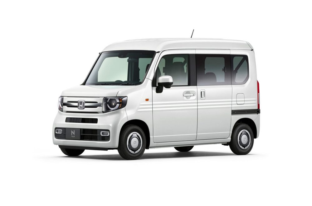 ホンダの軽商用バン「N-VAN」と軽スーパーハイトワゴン「N-BOX JOY」の全国メーカー希望小売価格が改定