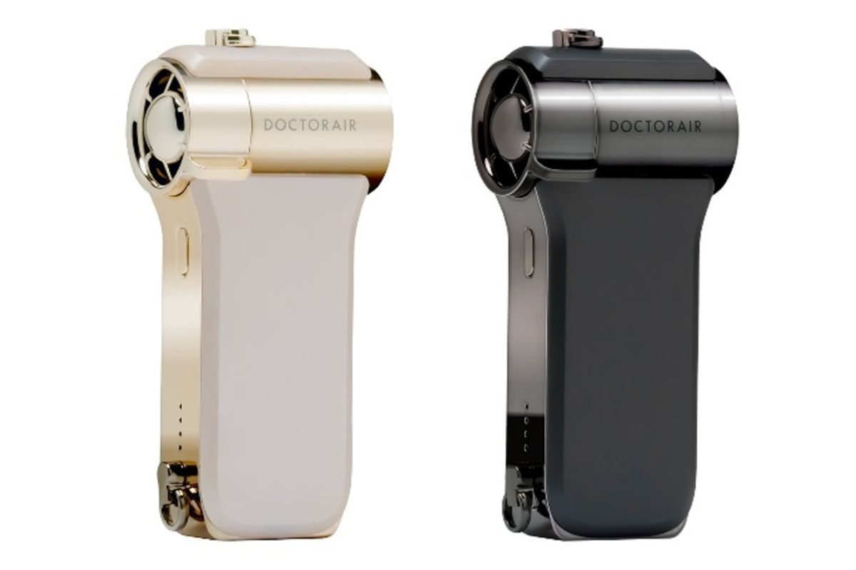ドクターエア「エアロジェット S」各￥7,920／約W53×D39×H113㎜／2色展開（プレミアムホワイト、プレミアムブラック）