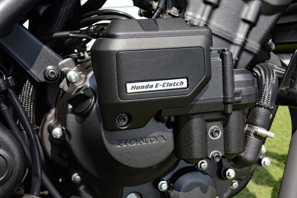 バイク初心者でも楽しく、ワンランク上の走りを楽しめる電子制御技術「Honda E-Clutch」