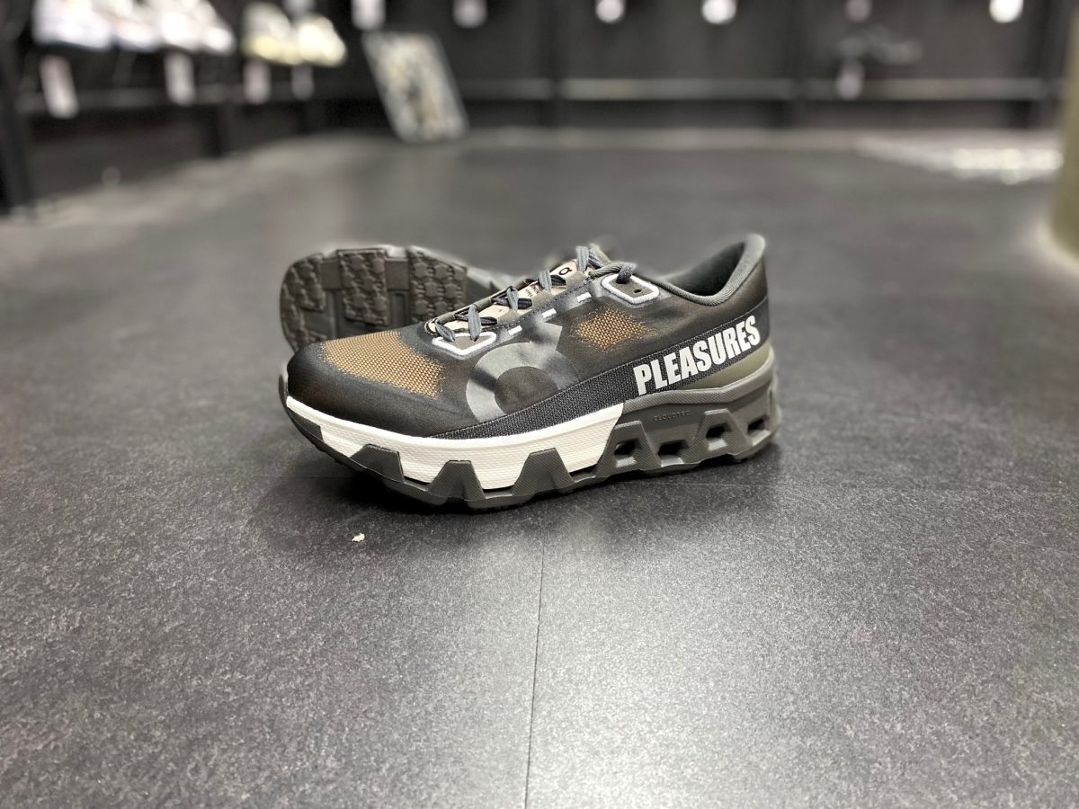 オン史上、最もヤバいコラボ作」機能もデザインも規格外