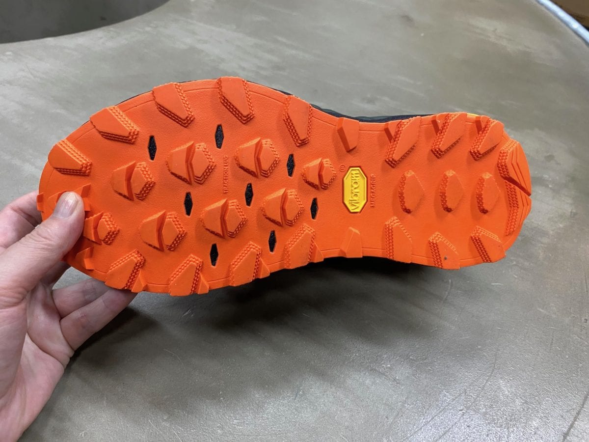 MIZUNO WAVE MUJIN LS GTX MAHARISHI