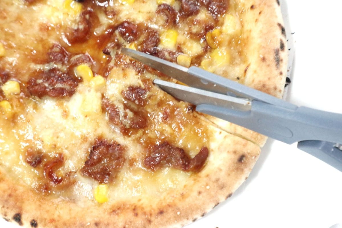 キッチンバサミなどでカットすると良い
