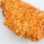 バブル衣が特徴の「サクッとチキン」