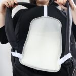 リュックの背中部分の蒸れを氷でひんやり快適にしてくれる