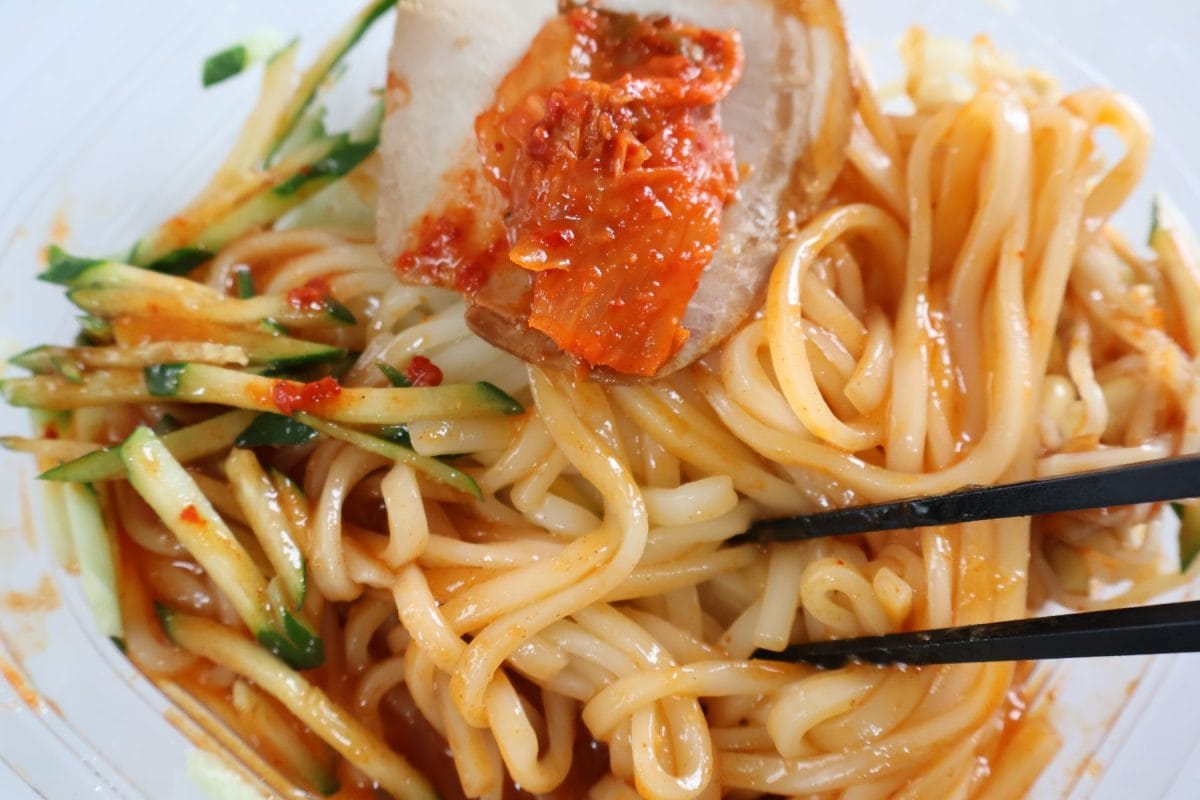 「ビビン冷麺」