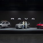 6代目となる新型トヨタ「RAV4」が世界初公開
