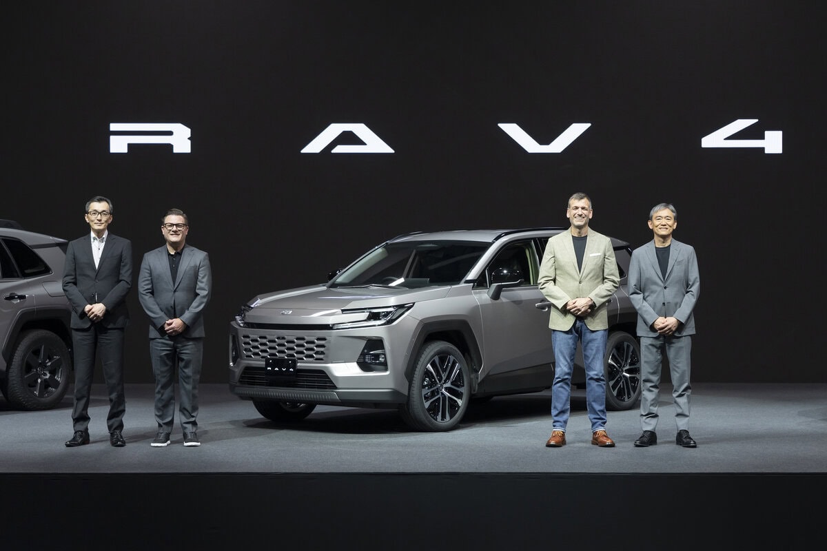未使用 激レア キムタクモデル RAV4 希少デザイン スノボ 148 SMAP ☆SMAP 木村拓哉☆RAV4うちわ - メルカリ