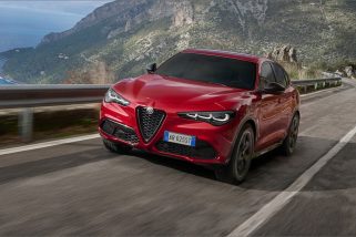 「ヴェローチェよりも80万円安い」アルファロメオの人気ミドルサイズSUV・ステルヴィオに新グレード“スプリント”が登場