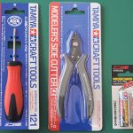 ❶ミニ四駆バッテリー パワーチャンプRX　￥396 ❷モデラーズニッパーα (グレイ)　￥1,540 ❸ミニ四駆プラスドライバーPRO　￥770