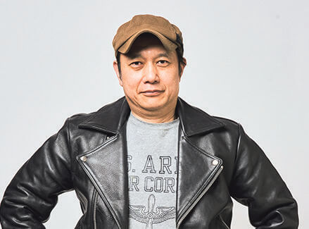 「プロモデラー　じうこさん」

業界歴30年以上のプロモデラー。ホビー関連の企画・開発・造形などで活躍。ホビー雑誌などの編集ライターの顔も
