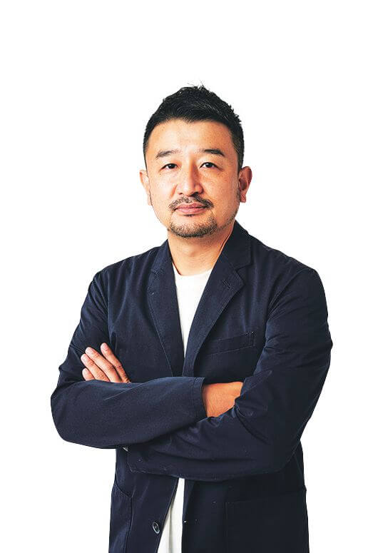 「編集長　奥家慎二」

本誌編集長。ライフスタイルを変える先進技術に注目。毎日の生活をより豊かにしてくれる家電を、日々追い求めている