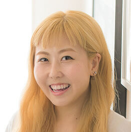 「ライター　伊藤伊万里さん」
本誌でヘルスケア企画を多数担当。定番から新製品まで幅広く試した中から、初心者にも取り入れやすい美容アイテムを提案する