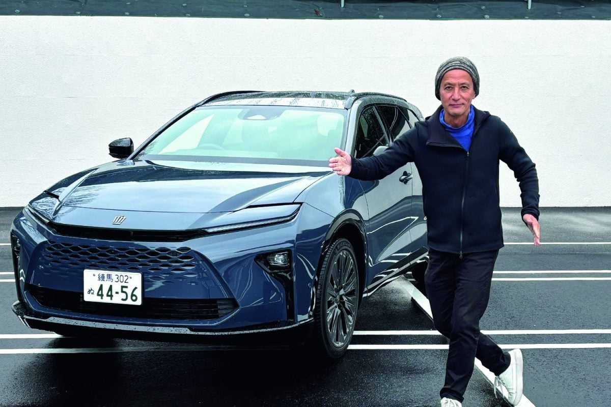 「小沢コージ」
愛情あふれる独自の視点でクルマを語るバラエティ自動車ジャーナリスト。雑誌を中心にWebなどにも多数寄稿。2025-2026日本カー・オブ・ザ・イヤー選考委員も務める