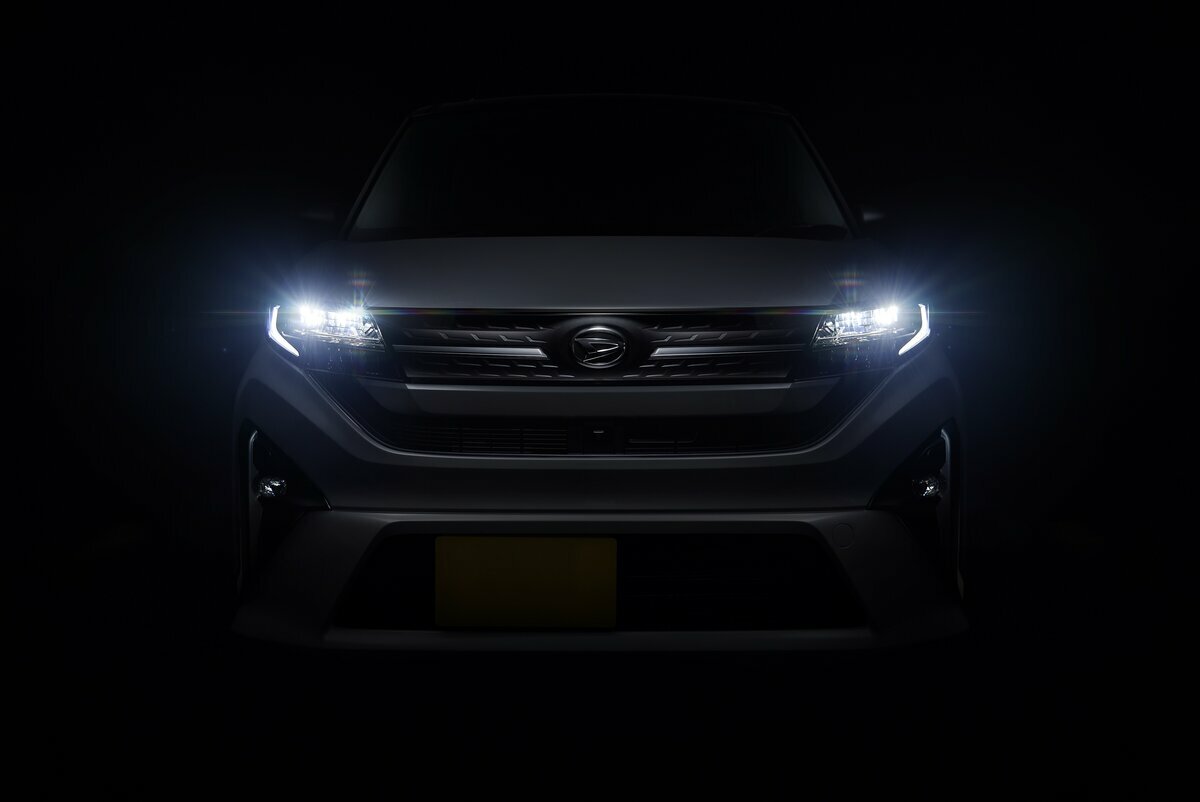 2025年6月発売予定の新型軽乗用車「ダイハツ ムーヴ」関する情報をHPで先行公開