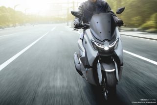 「人気必至の125ccバイク」ヤマハの本気が詰まったミドルスクーター“新NMAX”の充実ぶりがすごい