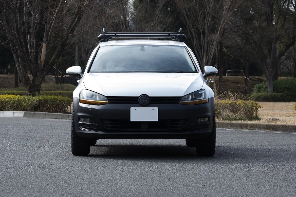 「VW GOLF Ⅶ」はカッコよさもありながらまだまだ現役という実用性を兼ね備えたクルマ