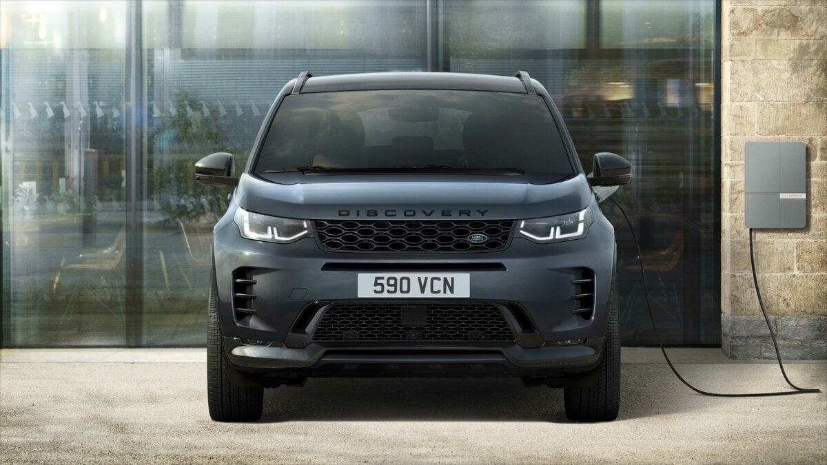ディカバリーよりもひと回り小さいプレミアムコンパクトSUV