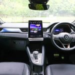 今回の変更部分で目に付くのは10.4インチの縦型ディスプレイで、先進感が増した。左右非対称のセンターデザインなどは踏襲