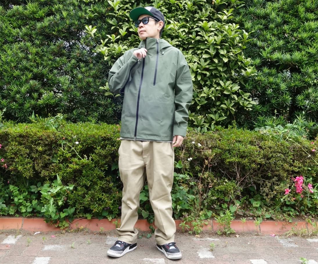 AIGLE EXPERIENCE BY ÉTUDES STUDIO ゴアテックス 3レイヤーフーデッドジャケット 