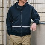 ミズノワーキングエヌ「ジップアップフーディスウェット」￥24,200／2色展開（ブラック、カーキ）