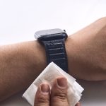 水に濡れた場合は柔らかい布でサッと拭き取り、使用後に影干しすればOK