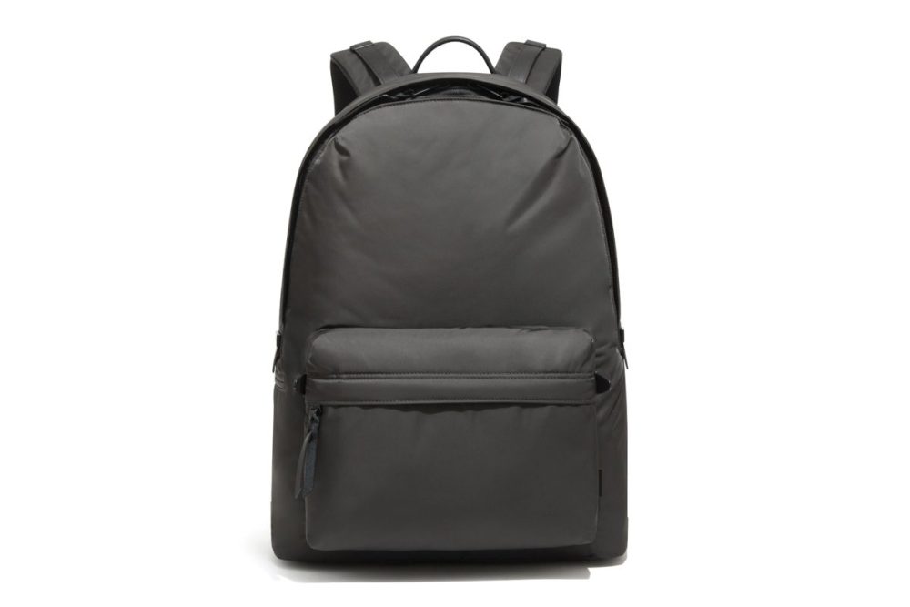 アントラック「デイパックM」￥37,400／W35×H45×D17㎝